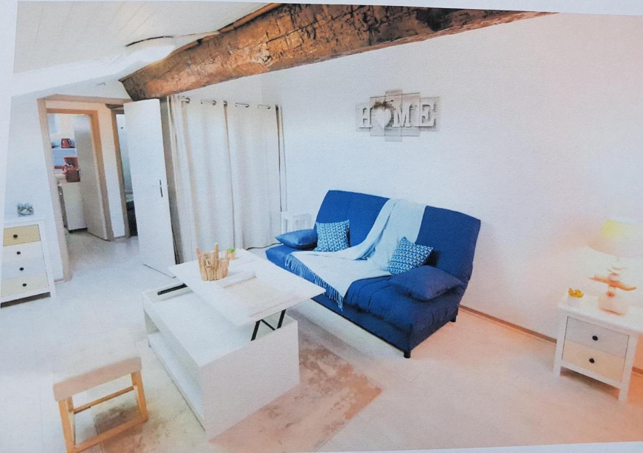 Studio 9 Classe 2 Etoiles Carcassonne Bagian luar foto