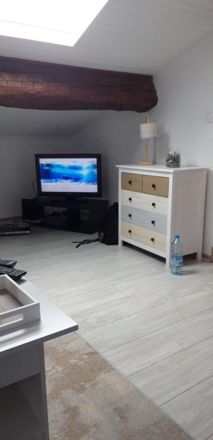 Studio 9 Classe 2 Etoiles Carcassonne Bagian luar foto