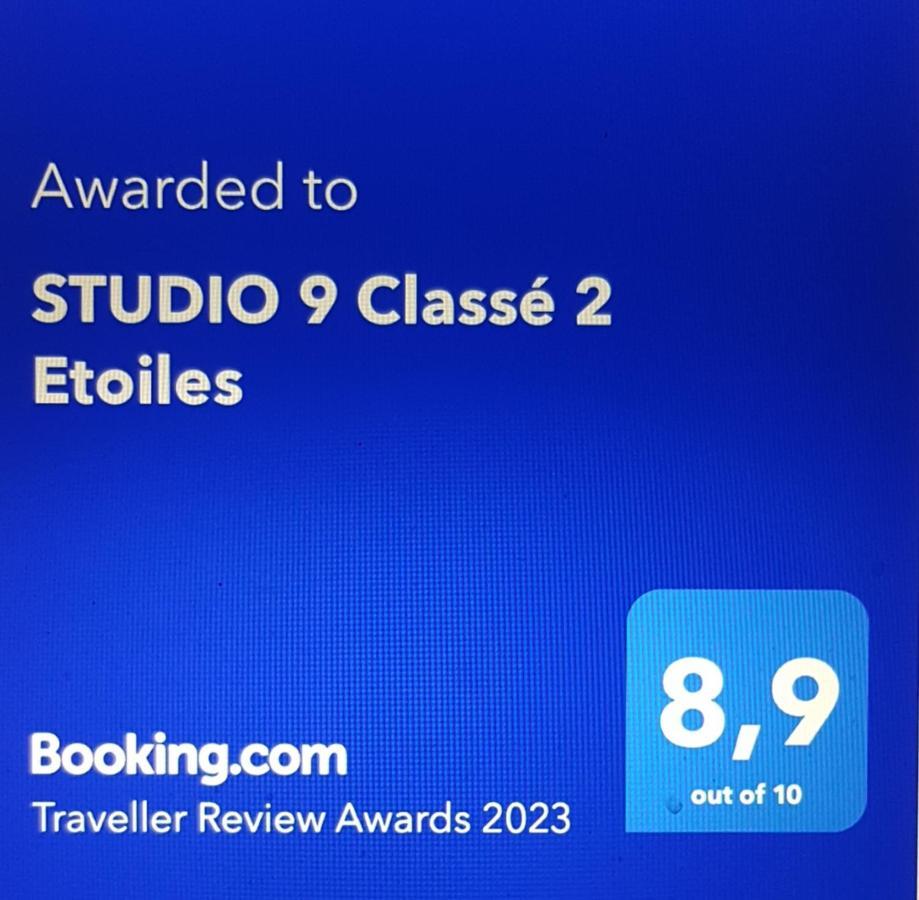 Studio 9 Classe 2 Etoiles Carcassonne Bagian luar foto